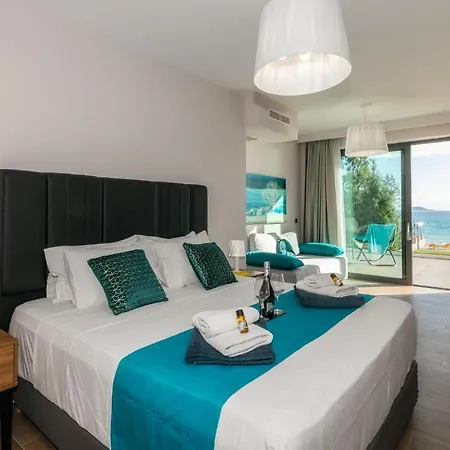 Madize Beach House On The Sea Villa *