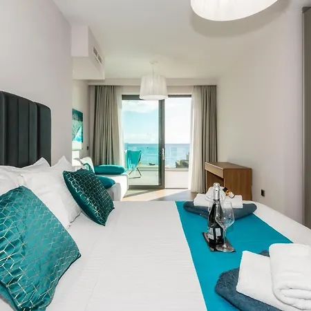 Madize Beach House On The Sea * ラガナス