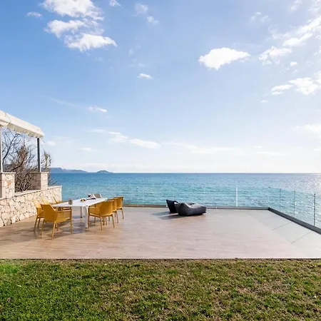 ヴィラ Madize Beach House On The Sea ラガナス