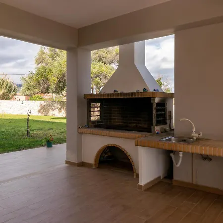 Madize Beach House On The Sea *