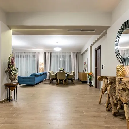 Madize Beach House On The Sea ラガナス